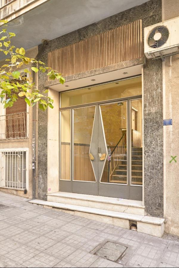 With Sunny Balcony In Exarcheia Apartment Athens